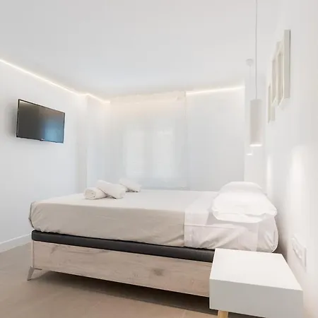 Apartment Buhaira Suites, Free Parking And Subway *