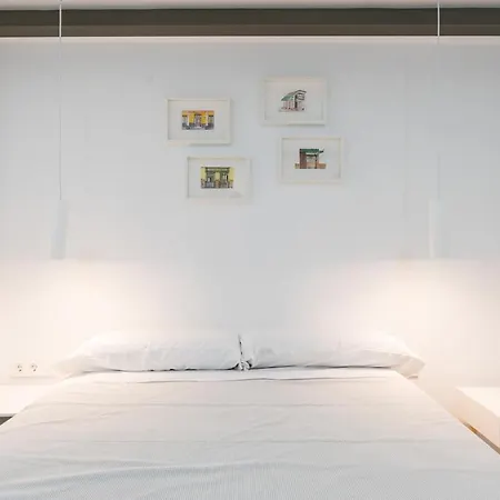 Buhaira Suites, Free Parking And Subway Apartment *
