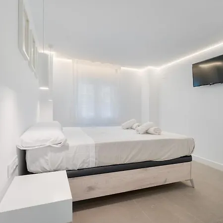 Buhaira Suites, Free Parking And Subway Seville